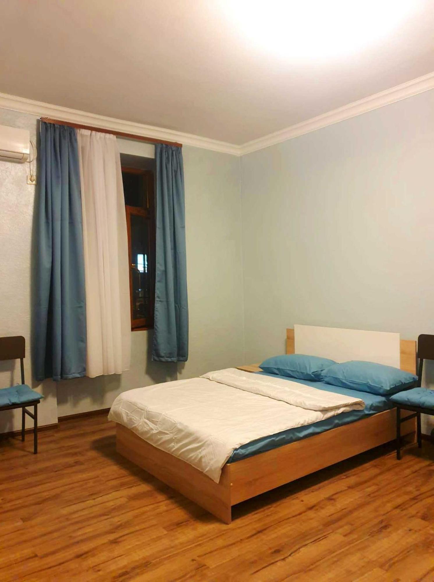 Apartment Near Sasundci Davit Metro Station Yerevan Exterior foto